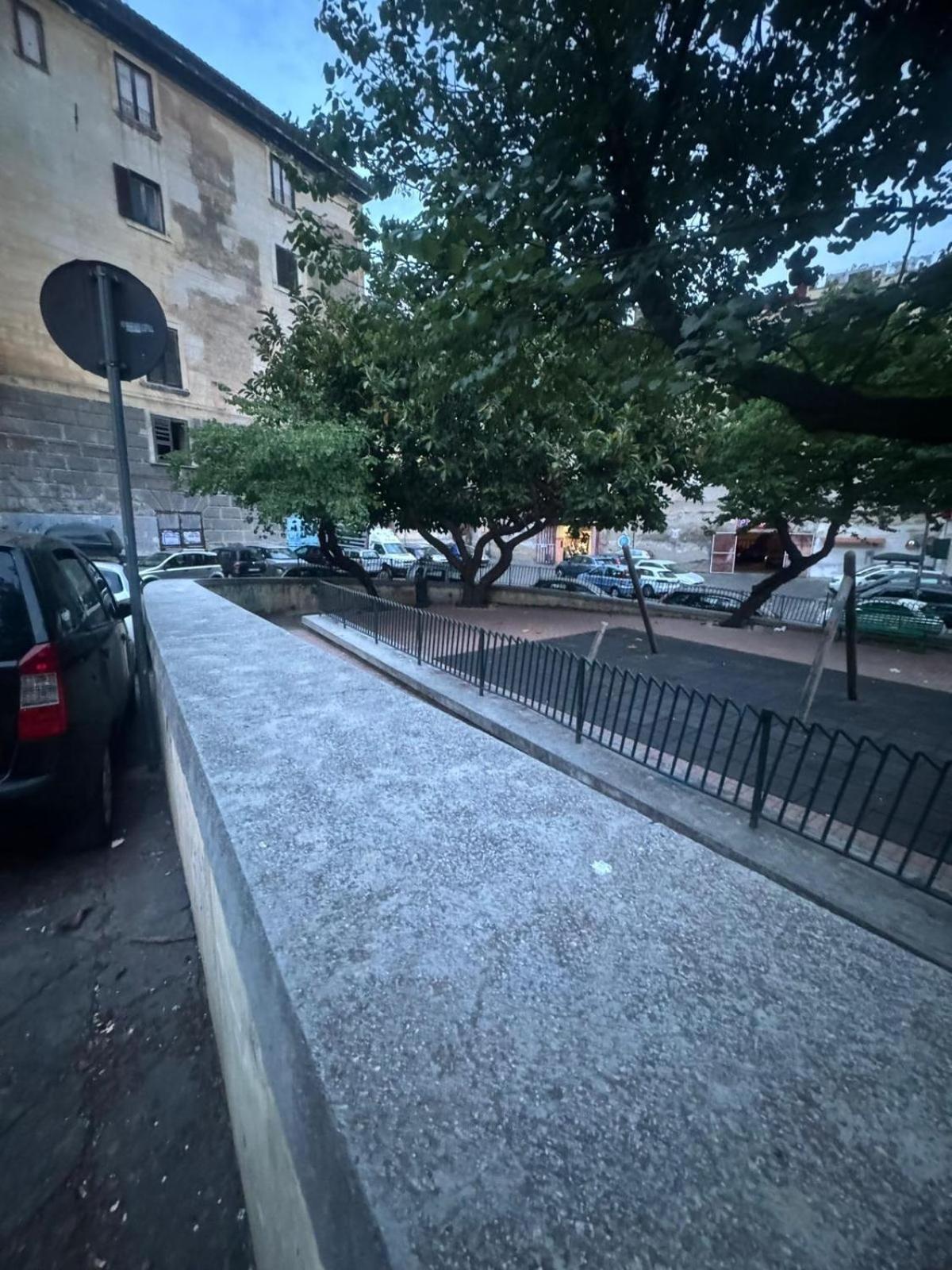 Terrazza Miracoli Napoli Aparthotel Екстериор снимка