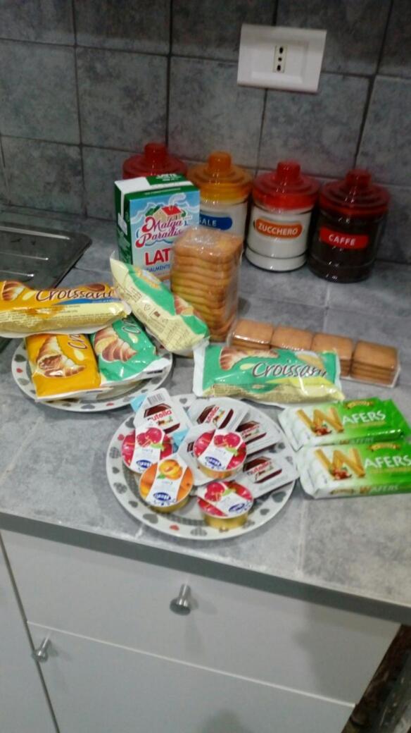 Terrazza Miracoli Napoli Aparthotel Екстериор снимка